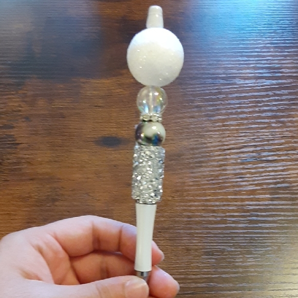 Other - Elegant Custom Made White and Silver Beaded Pen